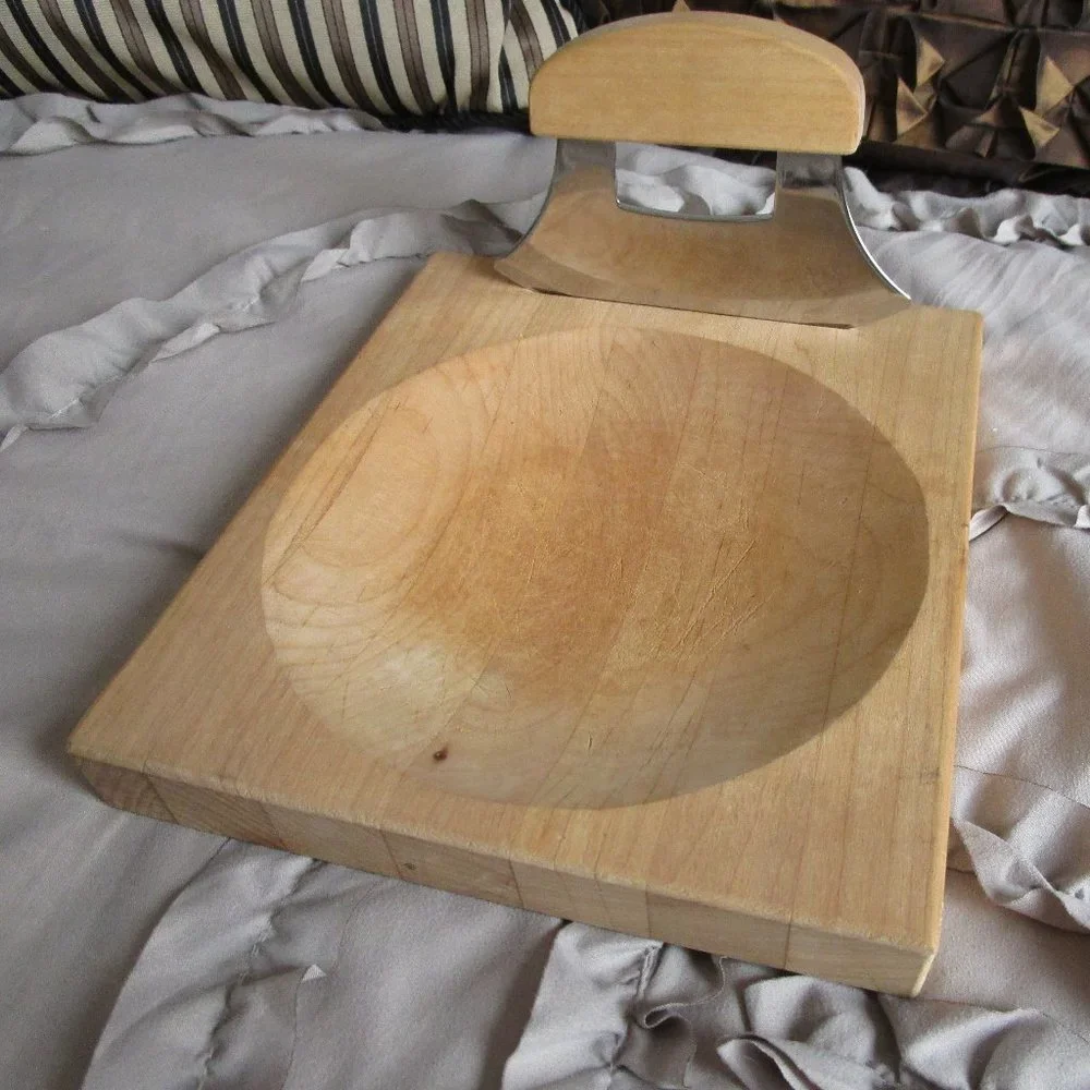 mezzaluna & concave cutting board set